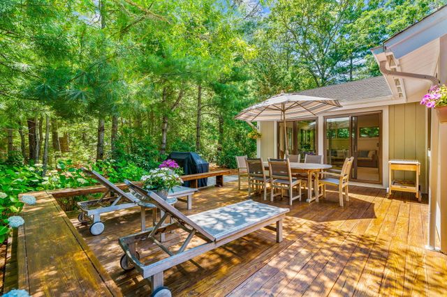 261 Fells Pond Road, Mashpee, MA 02649