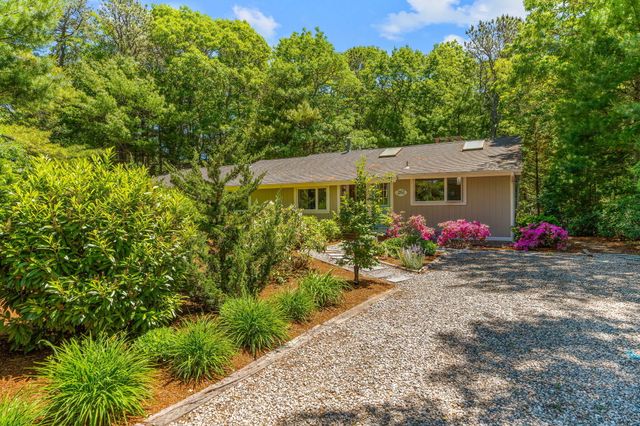 261 Fells Pond Road, Mashpee, MA 02649