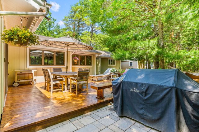 261 Fells Pond Road, Mashpee, MA 02649
