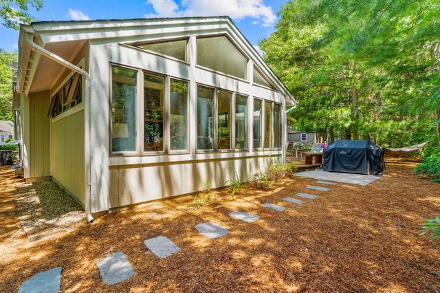 261 Fells Pond Road, Mashpee, MA 02649
