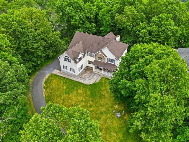 114 Hilda Court, East Stroudsburg, PA 18301