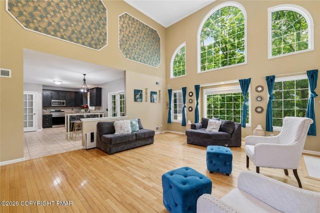 114 Hilda Court, East Stroudsburg, PA 18301