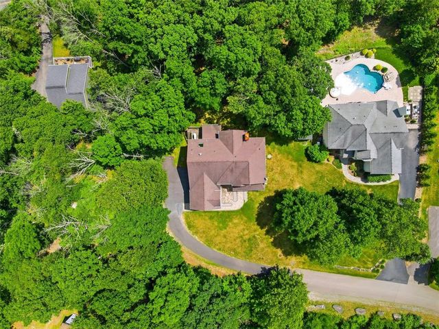 114 Hilda Court, East Stroudsburg, PA 18301