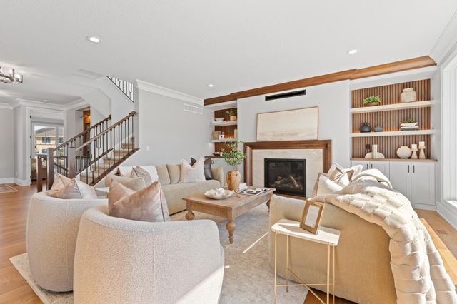 795 Irvin Lane SW, Rochester, MN 55902