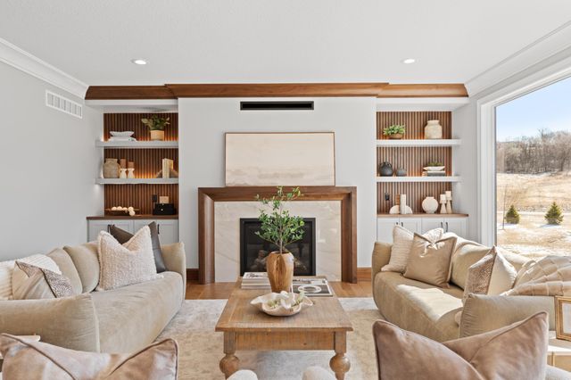 795 Irvin Lane SW, Rochester, MN 55902