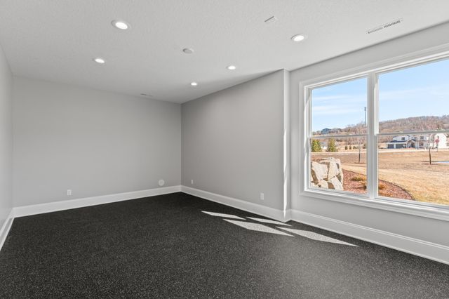 795 Irvin Lane SW, Rochester, MN 55902