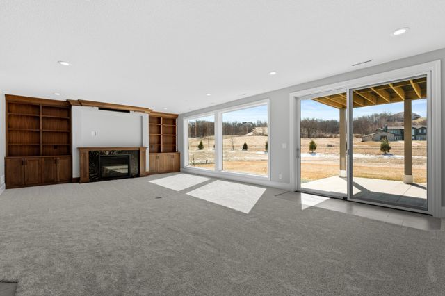 795 Irvin Lane SW, Rochester, MN 55902