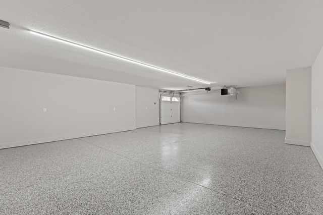 795 Irvin Lane SW, Rochester, MN 55902