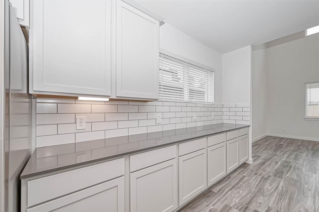 14315 Yellow Hawthorn Court, Conroe, TX 77384
