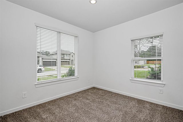14315 Yellow Hawthorn Court, Conroe, TX 77384