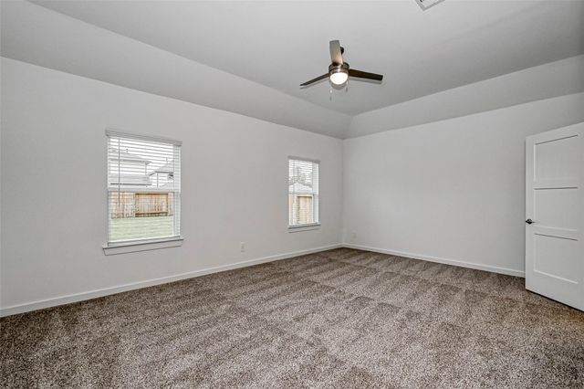 14315 Yellow Hawthorn Court, Conroe, TX 77384