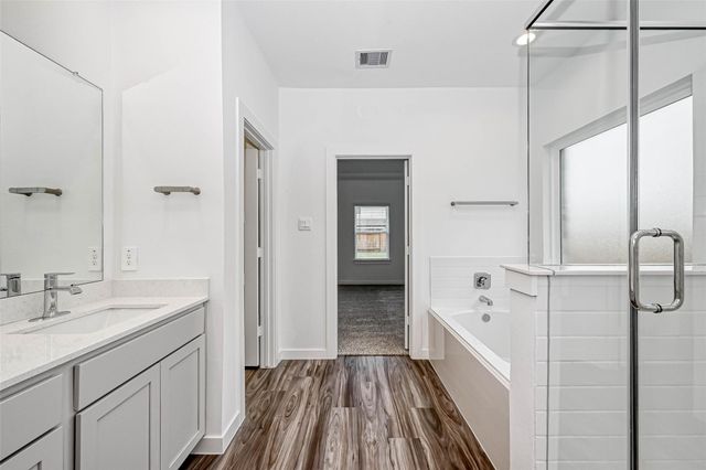 14315 Yellow Hawthorn Court, Conroe, TX 77384