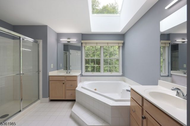 7 Watchung Dr, Bernards Twp., NJ 07920