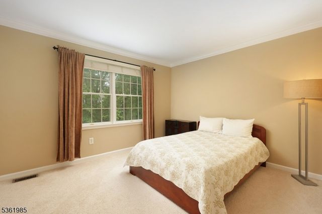 7 Watchung Dr, Bernards Twp., NJ 07920