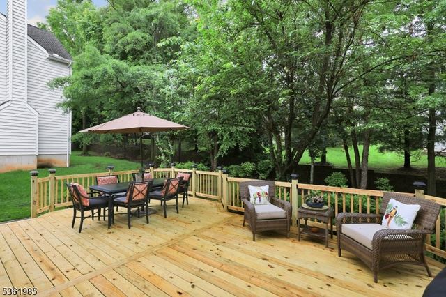 7 Watchung Dr, Bernards Twp., NJ 07920