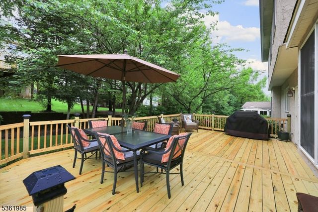 7 Watchung Dr, Bernards Twp., NJ 07920