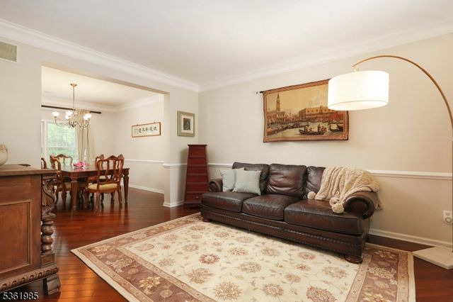 7 Watchung Dr, Bernards Twp., NJ 07920