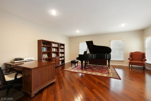 7 Watchung Dr, Bernards Twp., NJ 07920