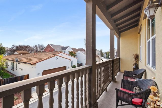 7742 Stoneleaf Rd, San Ramon, CA 94582