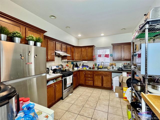 217-219 Highland Avenue, Middletown, NY 10940