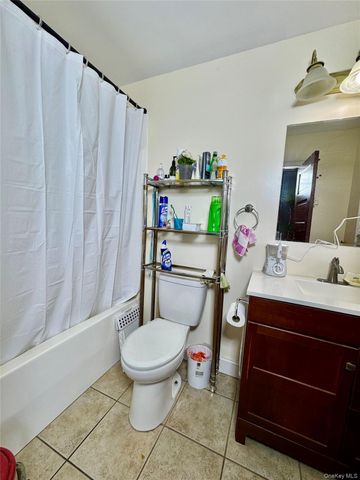 217-219 Highland Avenue, Middletown, NY 10940