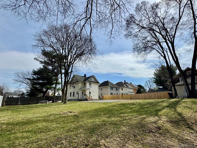 217-219 Highland Avenue, Middletown, NY 10940