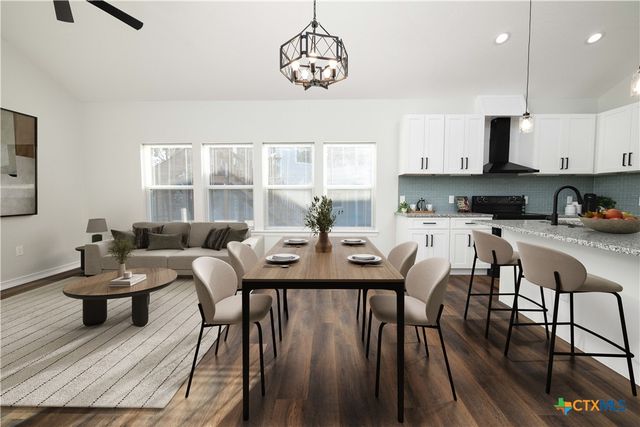 1310 Mountain Top Loop, Canyon Lake, TX 78133