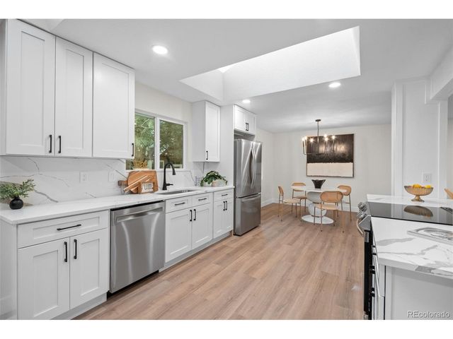 7345 E Hinsdale Pl, Centennial, CO 80112