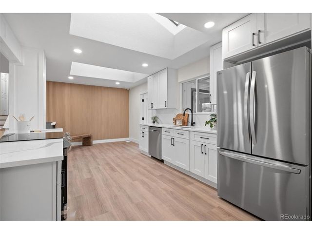 7345 E Hinsdale Pl, Centennial, CO 80112