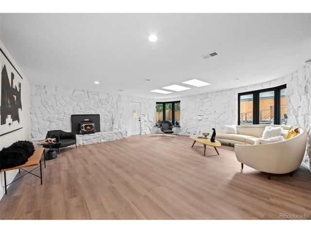 7345 E Hinsdale Pl, Centennial, CO 80112