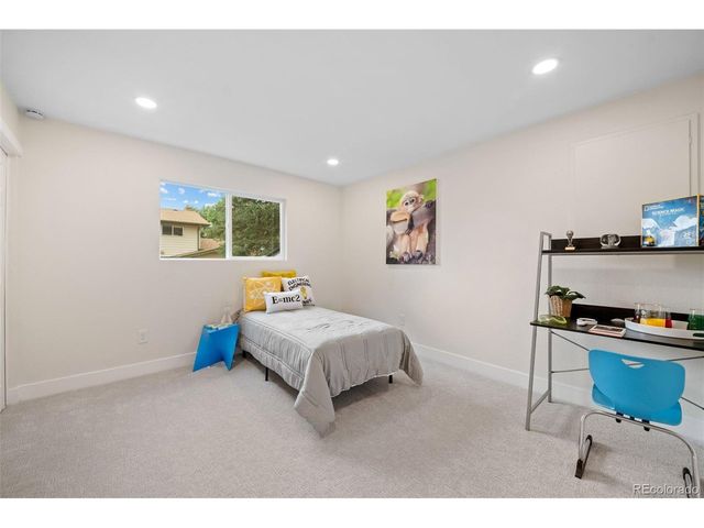 7345 E Hinsdale Pl, Centennial, CO 80112