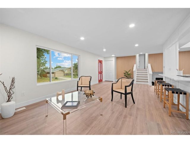 7345 E Hinsdale Pl, Centennial, CO 80112