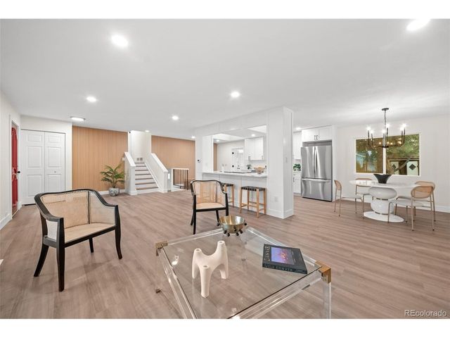 7345 E Hinsdale Pl, Centennial, CO 80112