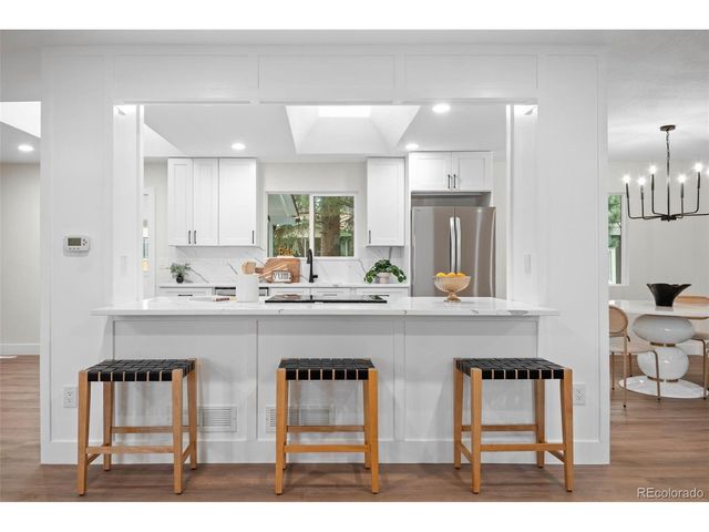 7345 E Hinsdale Pl, Centennial, CO 80112
