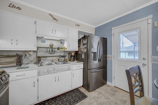 3543 173rd Street, Hammond, IN 46323