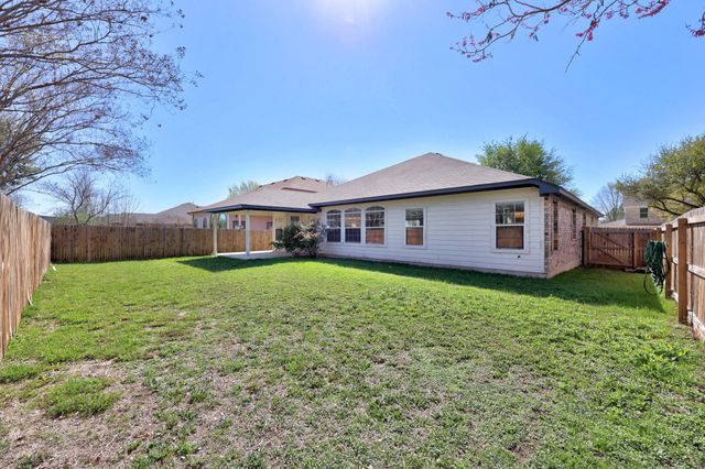 1306 Lou Gehrig LN, Round Rock, TX 78665