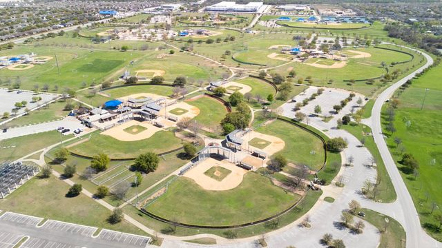 1306 Lou Gehrig LN, Round Rock, TX 78665