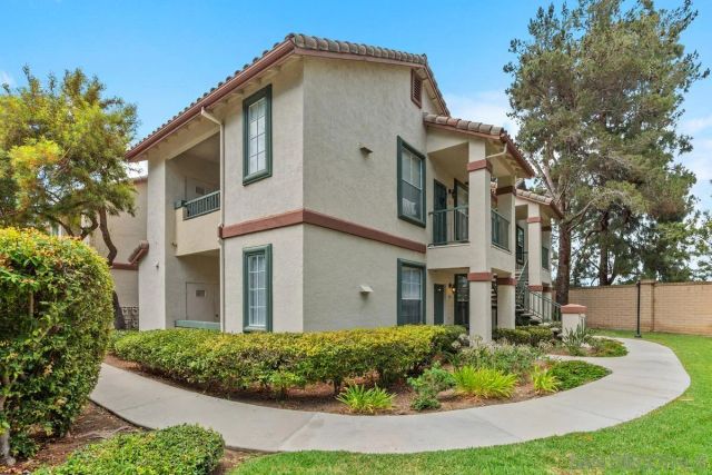 10921 Sabre Hill Dr 375, San Diego, CA 92128