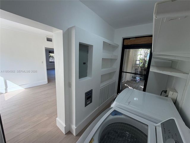 2264 SW 16th Ter A, Miami, FL 33145