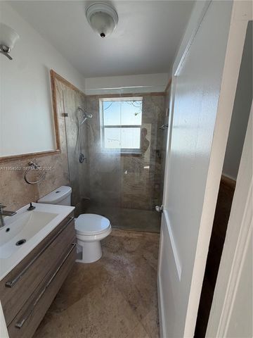 2264 SW 16th Ter A, Miami, FL 33145