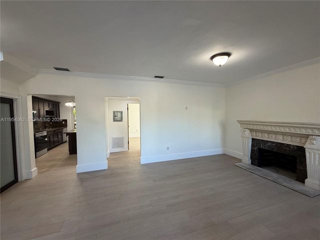 2264 SW 16th Ter A, Miami, FL 33145