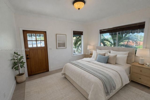 2264 SW 16th Ter A, Miami, FL 33145