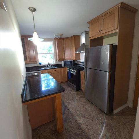 10-12 Alcott Park 10, Malden, MA 02148
