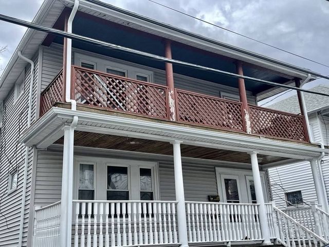 10-12 Alcott Park 10, Malden, MA 02148