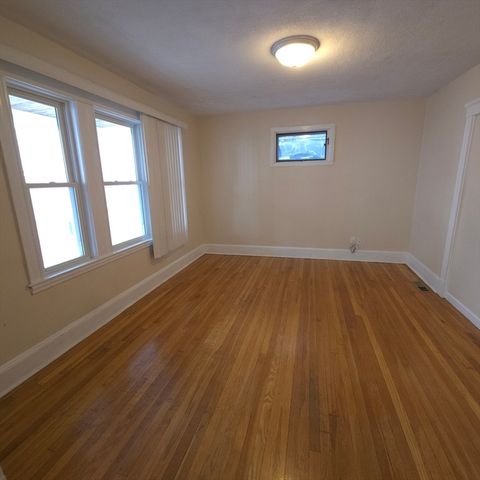 10-12 Alcott Park 10, Malden, MA 02148
