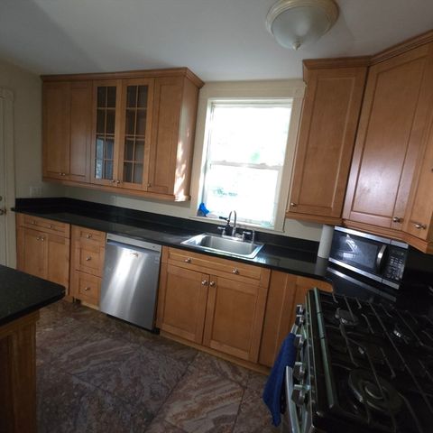 10-12 Alcott Park 10, Malden, MA 02148
