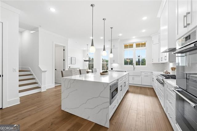 531 S main Street 110, Alpharetta, GA 30009
