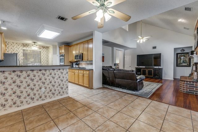 1317 OSAGE Trail, Mesquite, TX 75149