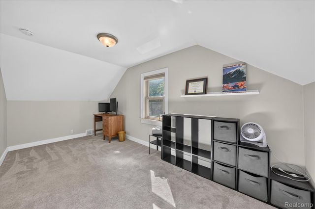 4369 Richalva Court, Waterford Charter Township, MI 48329