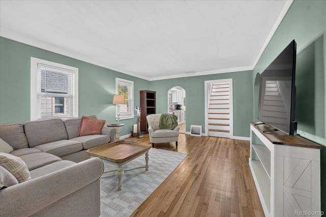 4369 Richalva Court, Waterford Charter Township, MI 48329